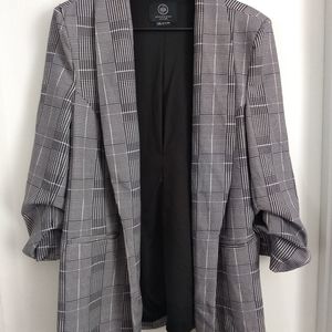 Black and White Print Blazer